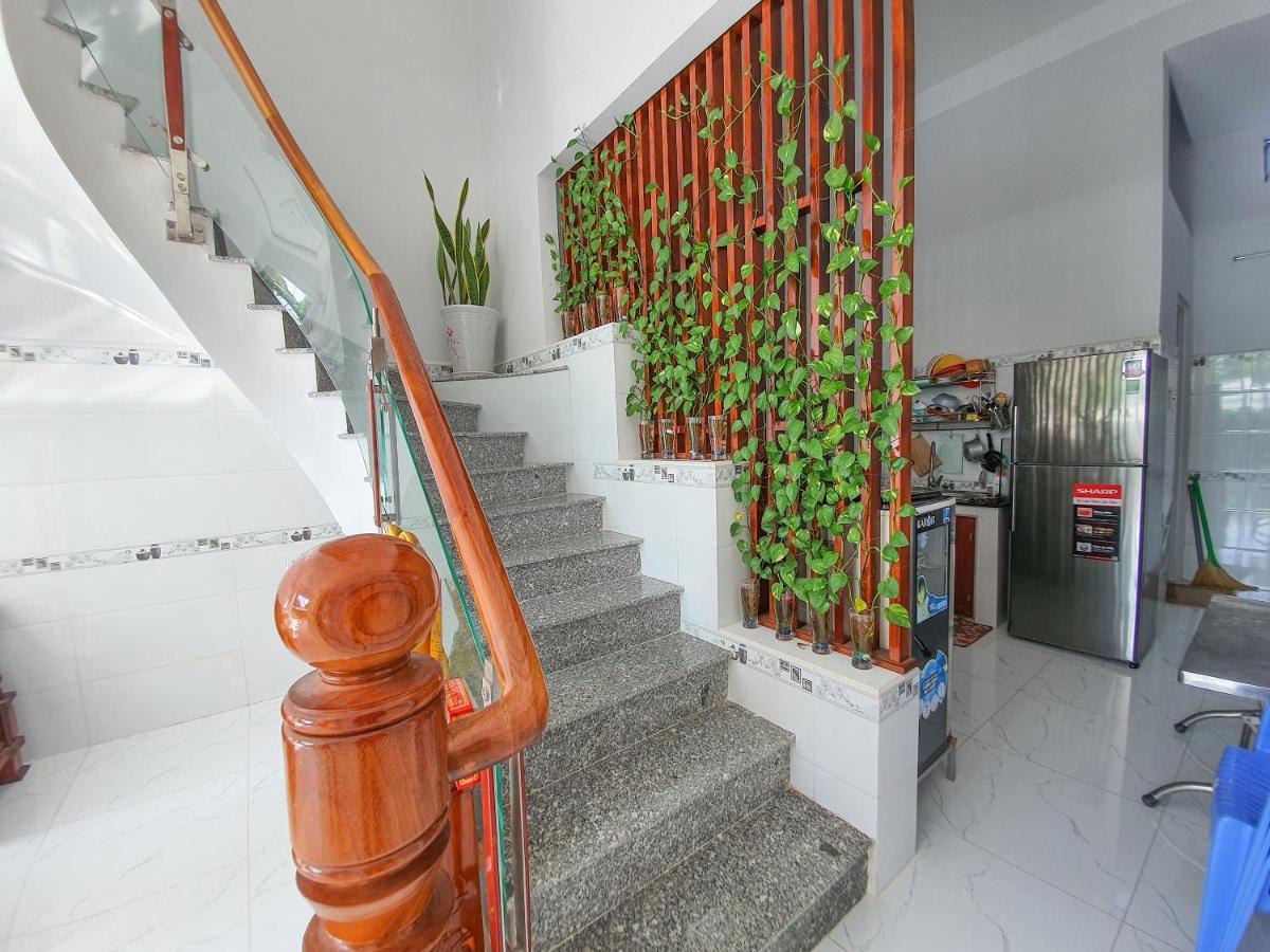 Chi Khu Co Ong Muoi Homestay מראה חיצוני תמונה
